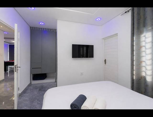 4 BEDROOM SEMI DETACHED TO LET IN PARKLANDS